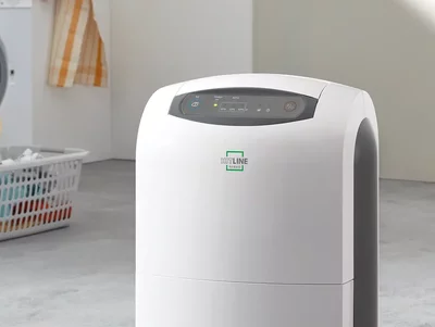 Luftentfeuchter im Kellerraum REMKO Luftentfeuchter ETF steht in einem Kellerraum